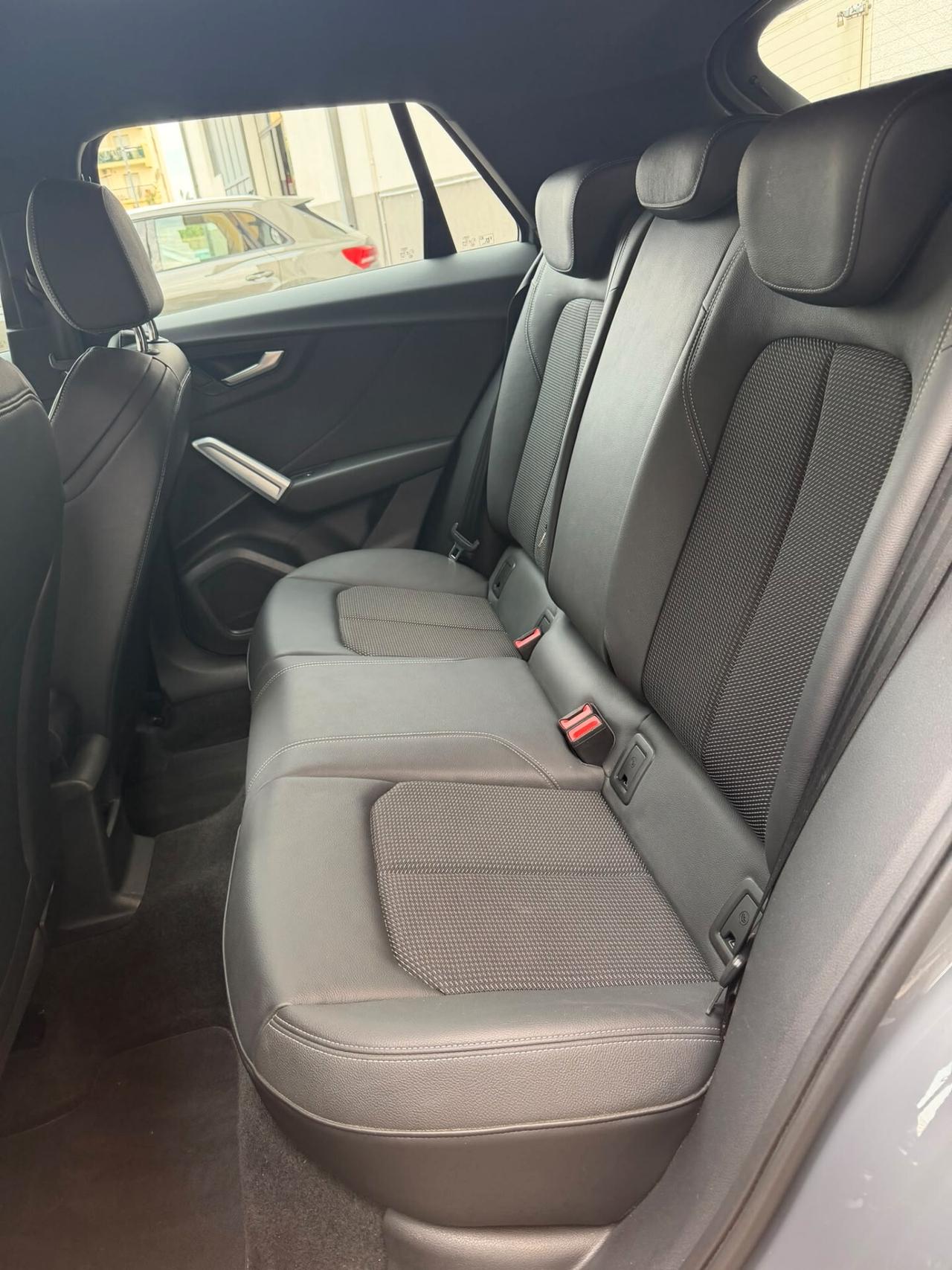Audi Q2 30 TDI S line Edition Plus