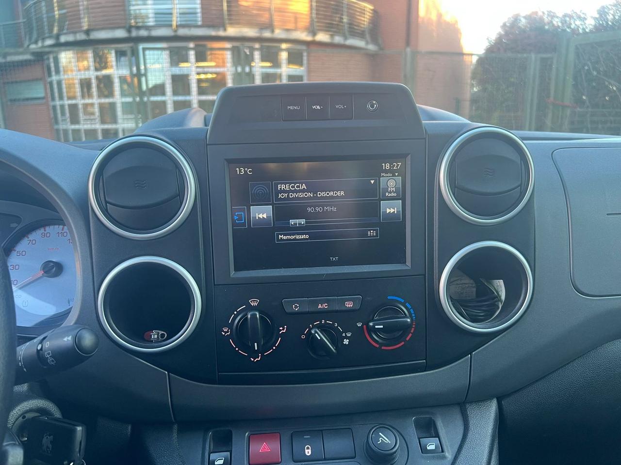 Peugeot Partner Active 1.6 Blue HDI 120 #10098