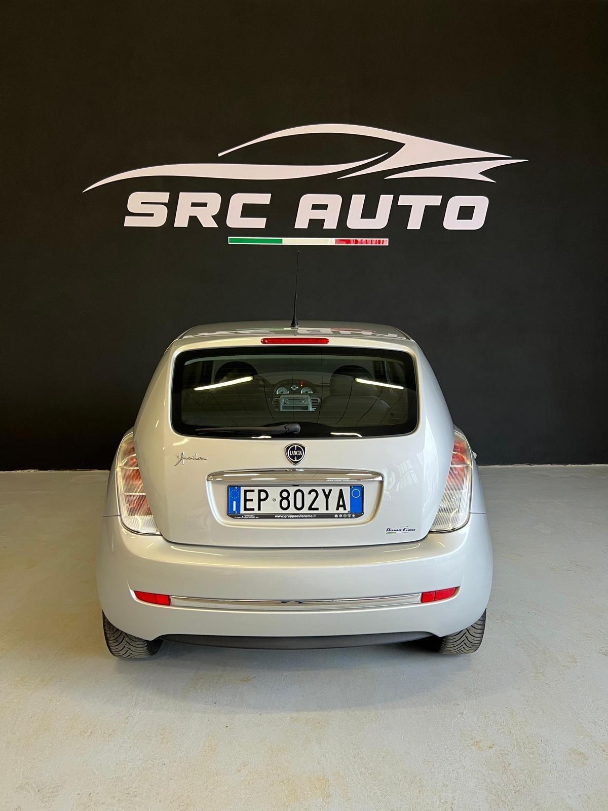 Lancia Ypsilon 1.3 MJT 75 CV Unyca