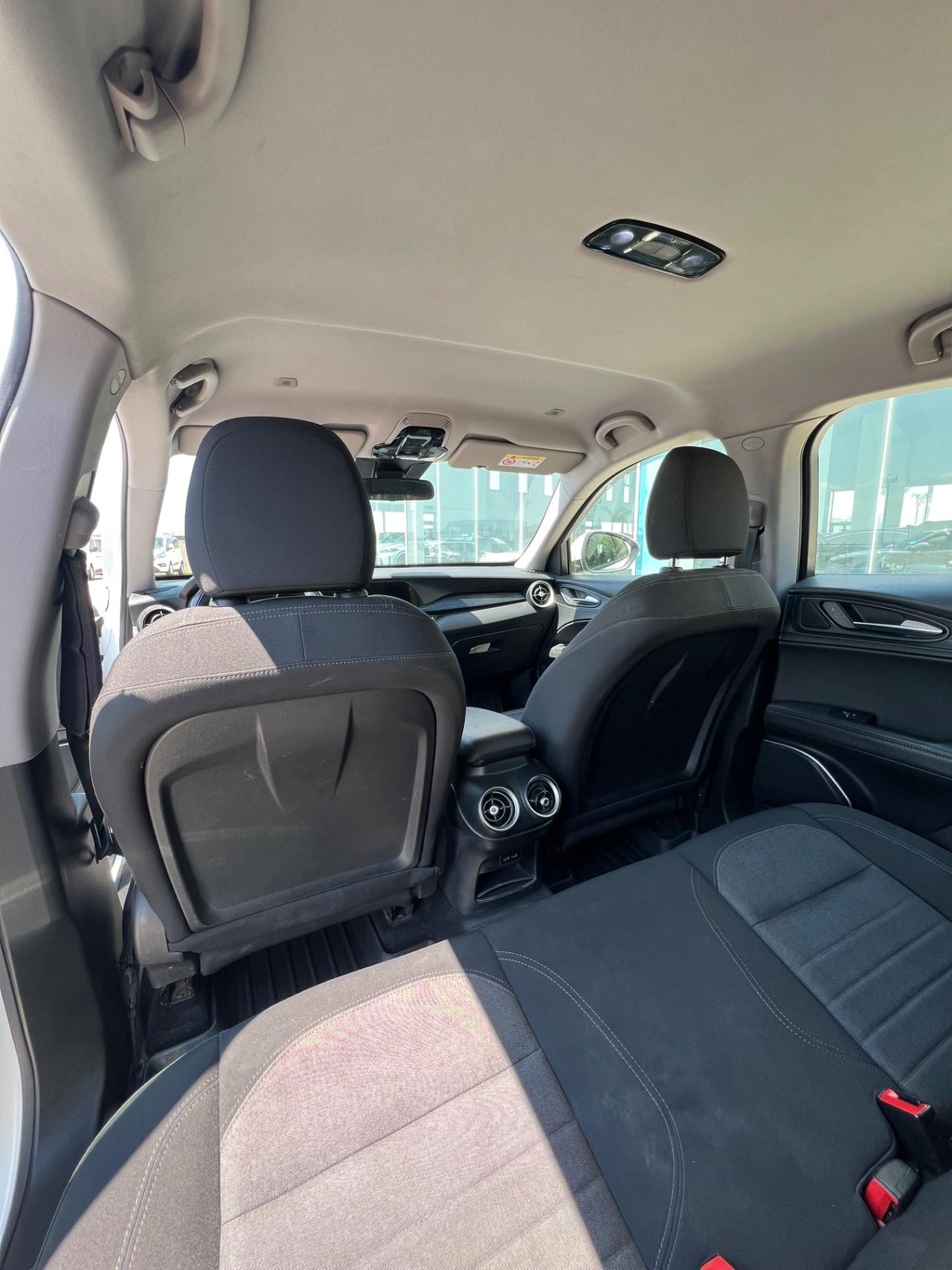 Alfa Romeo Stelvio 2.2 Turbodiesel 160 CV AT8 RWD Business