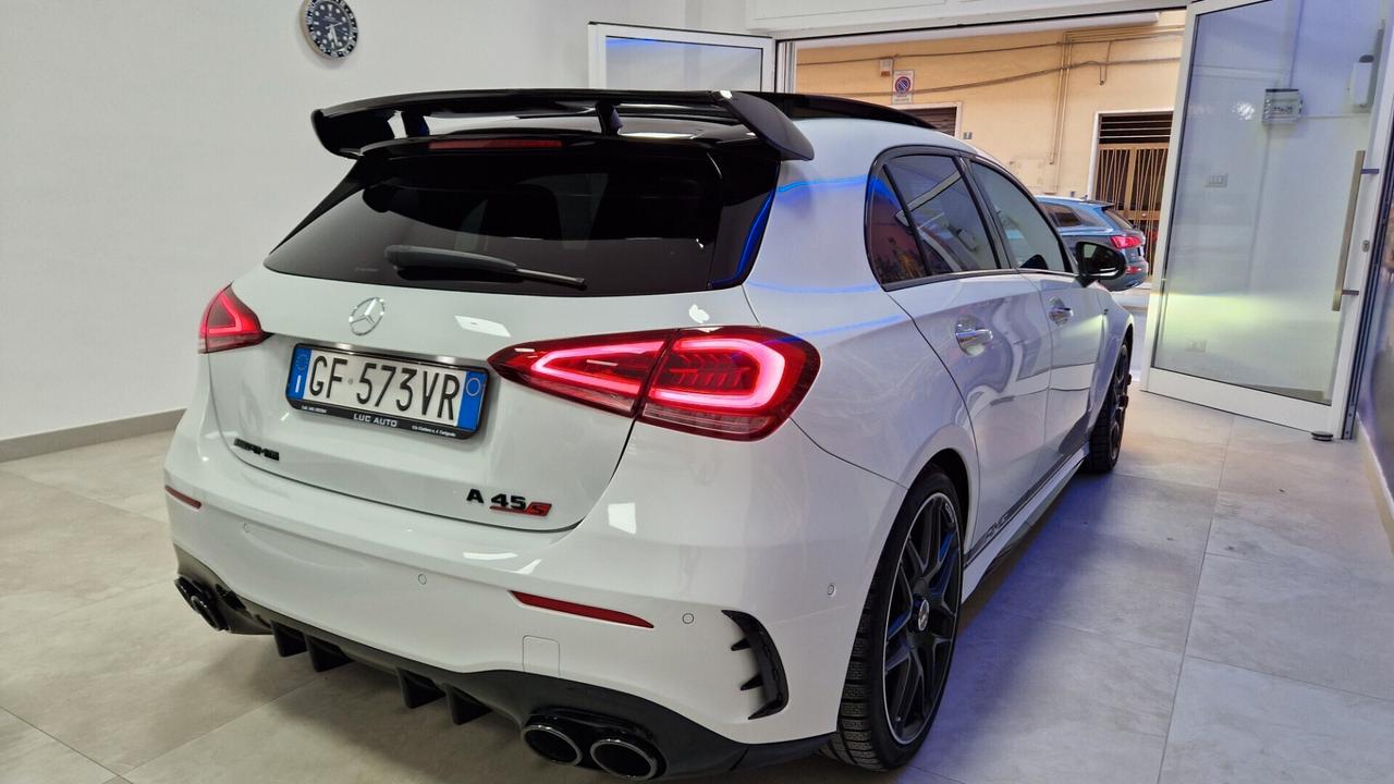 Mercedes-benz A45S AMG iva esposta