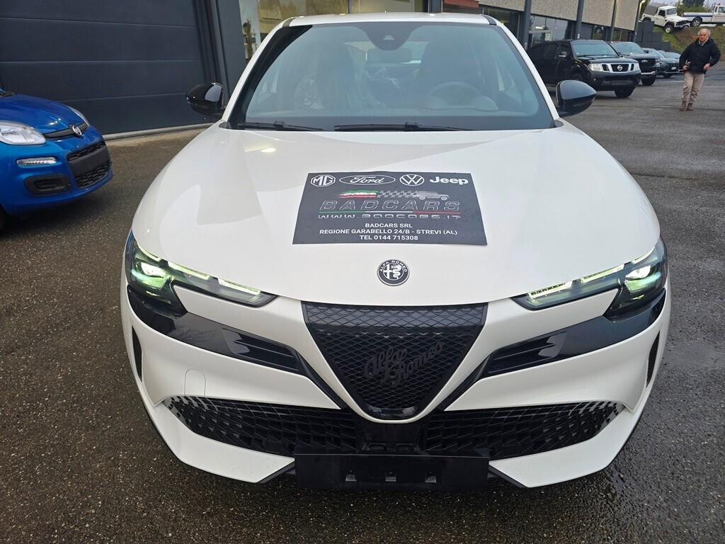 Alfa Romeo Junior 1.2 145 CV Hybrid eDCT6