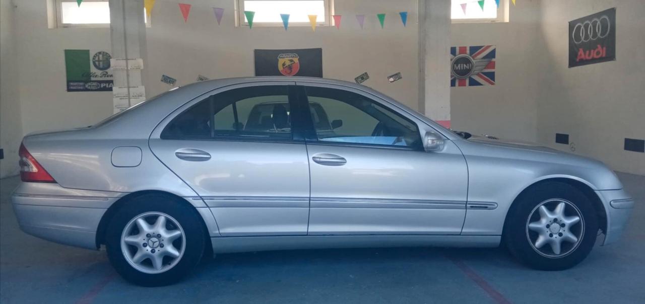 Mercedes-benz C 200 CDI cat Elegance