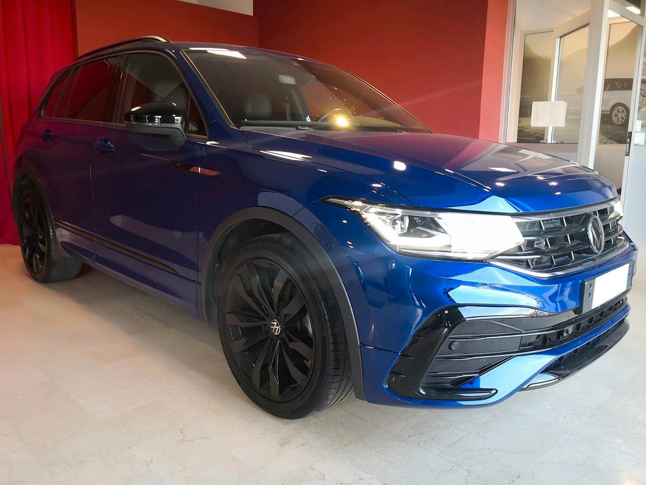 Volkswagen Tiguan 1.5 TSI 150 CV DSG ACT R-Line ***su appuntamento***