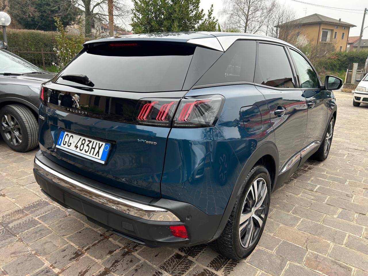 Peugeot 3008 Hybrid 225 e-EAT8 Allure