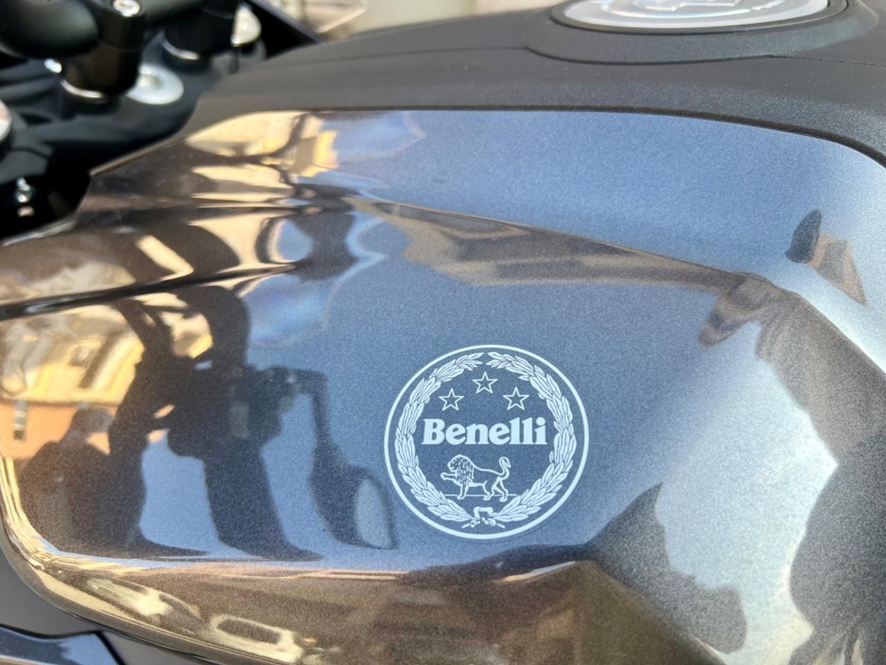 Benelli TRK 502 - 6.300 km - 2022