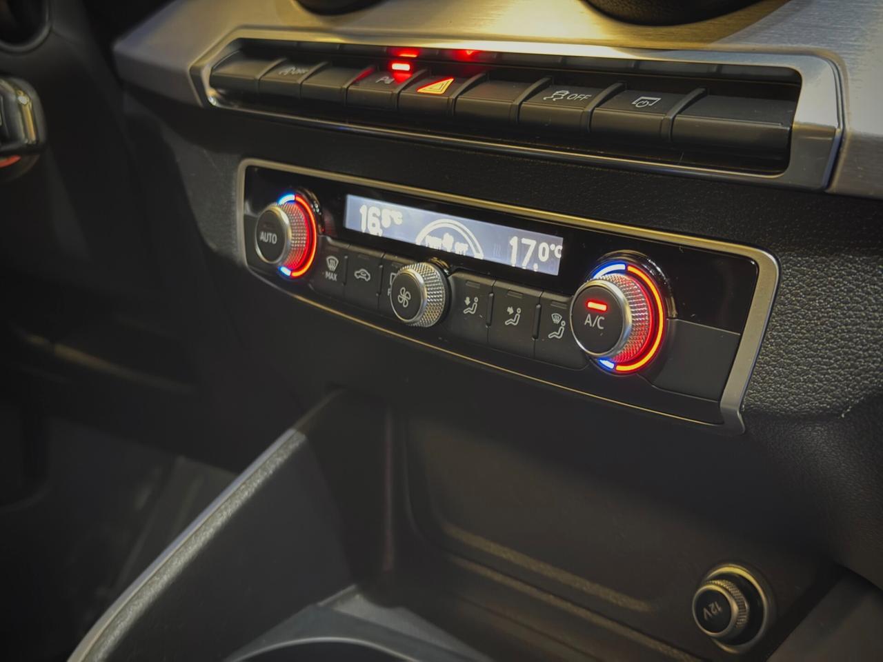 Audi Q2 1.6 TDI S line IDENTITY BLACK