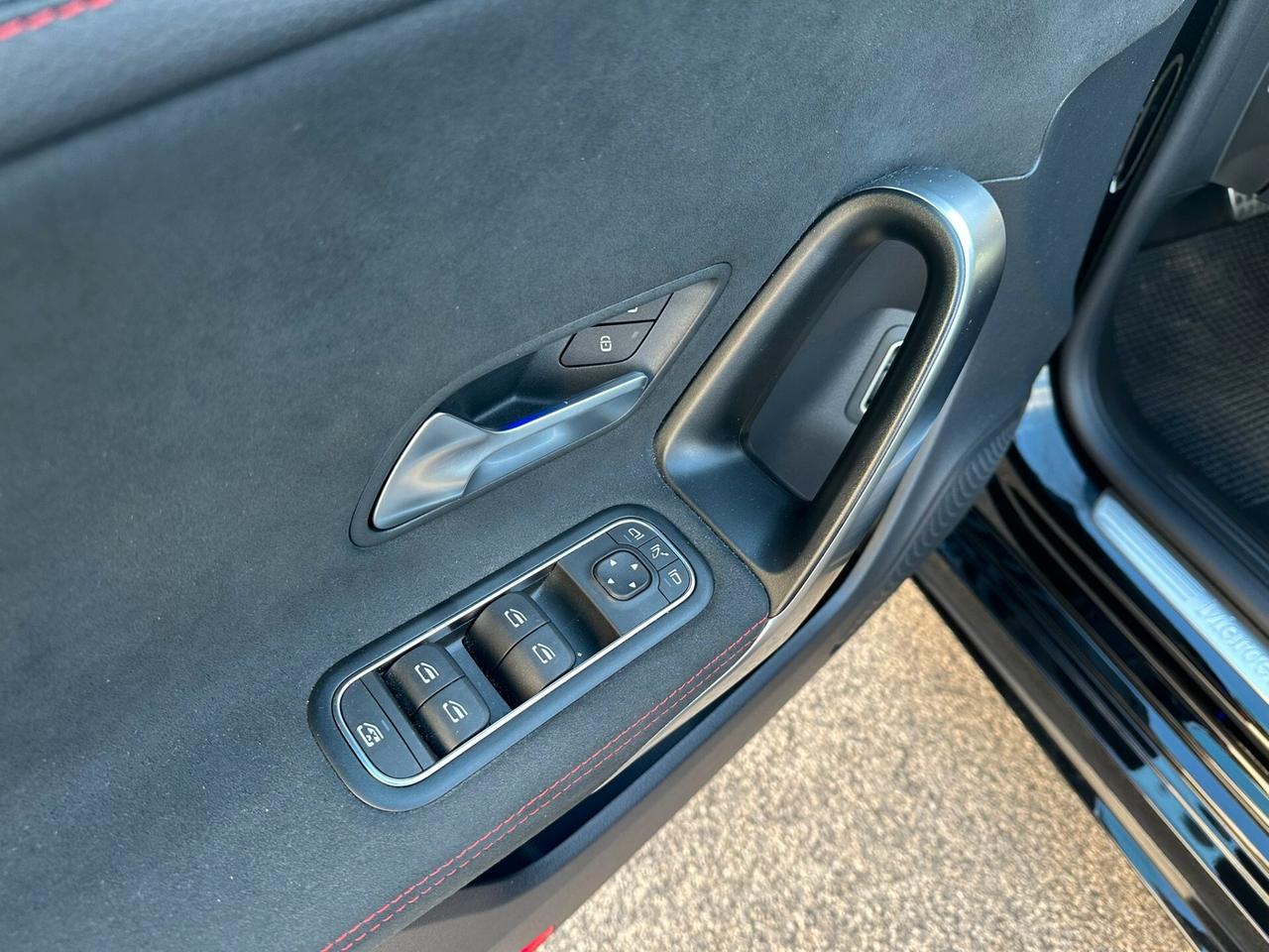 Mercedes-benz CLA 180 d Automatic AMG Line Premium Plus