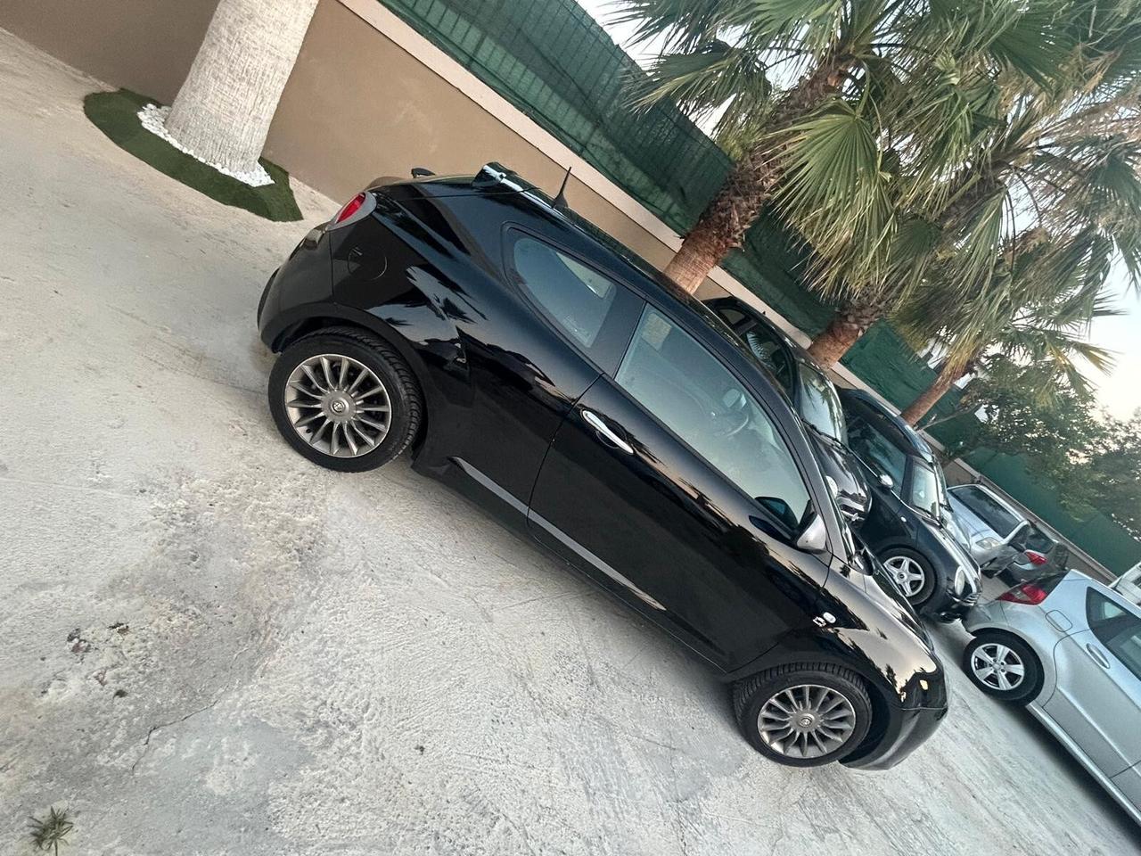 Alfa Romeo MiTo 1.3 JTDm 85 CV S&S Distinctive