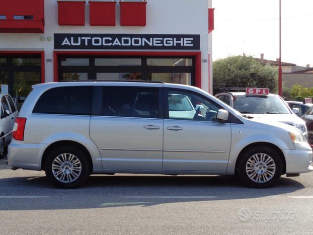 LANCIA Voyager 2.8 Plat.GARANZIA 24 MESI,km cert