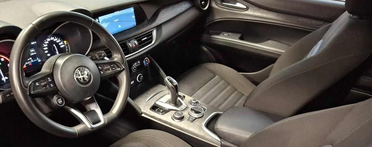 Alfa Romeo Stelvio 2.2 Turbodiesel 190 CV AT8 Q4 Business
