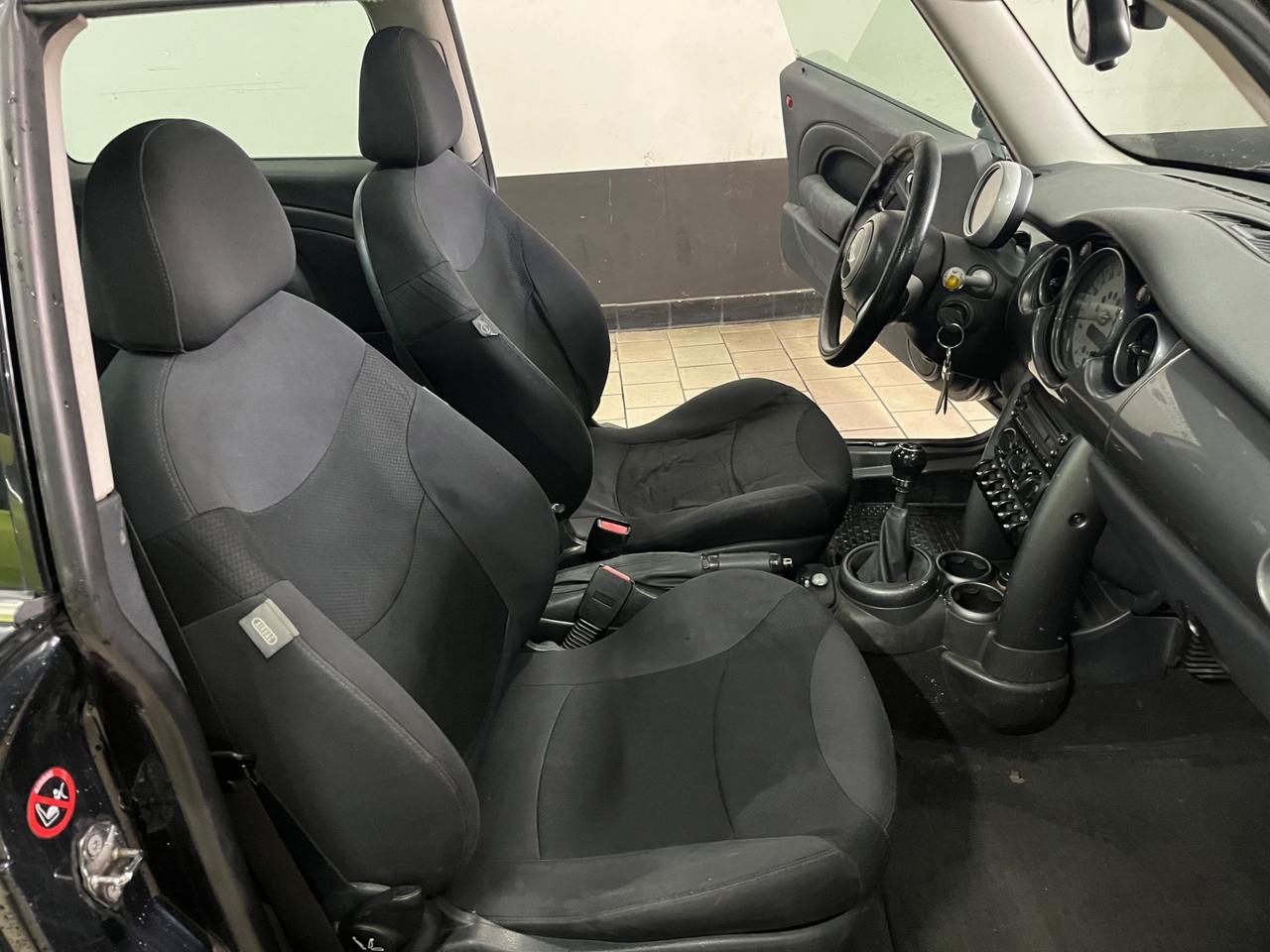 Mini 1.4 tdi Cooper d one 2005