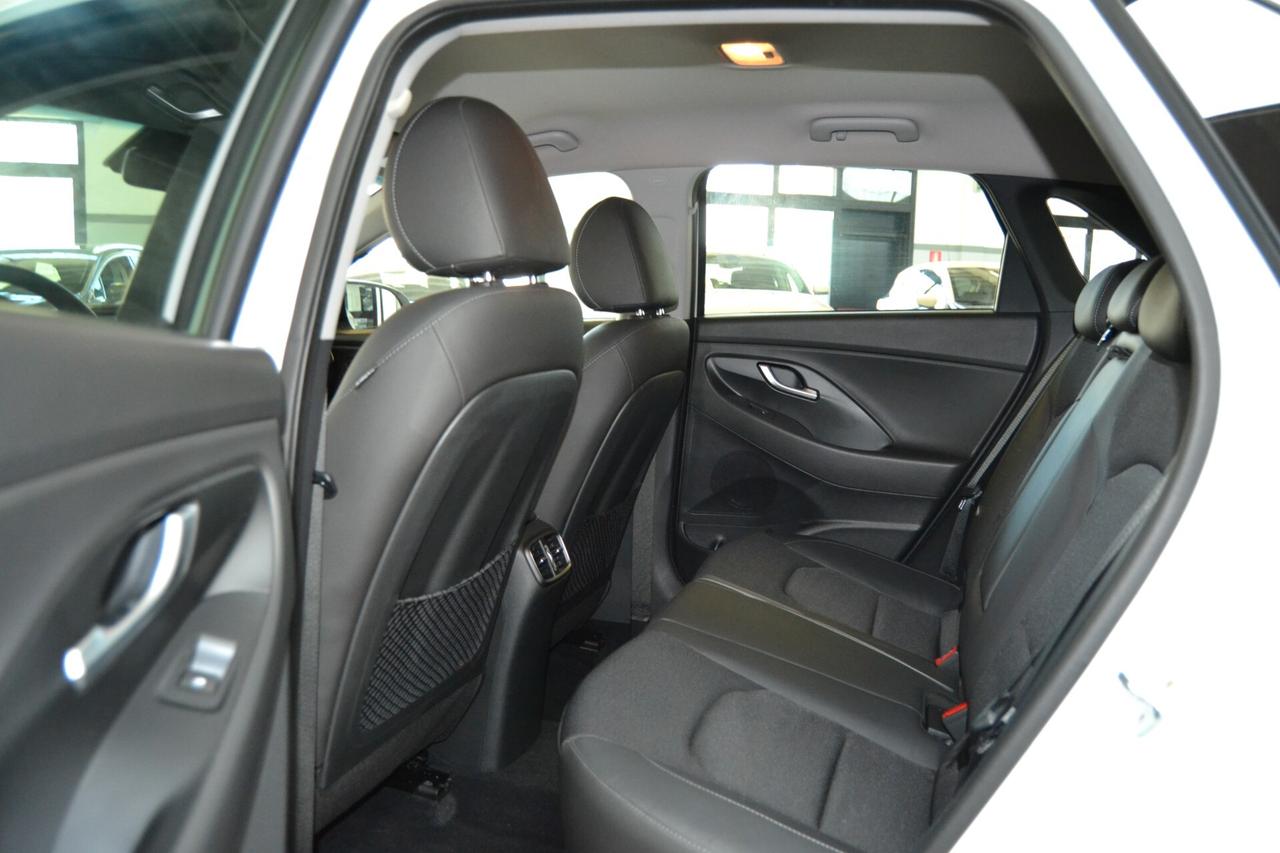 Hyundai i30 1.6 CRDi 110CV Style 40.000km