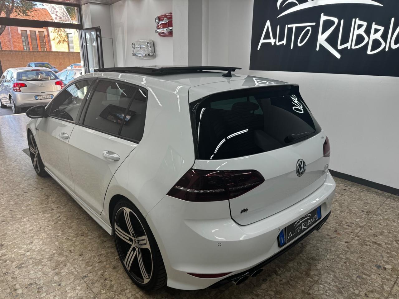 Volkswagen Golf R 2.0 DSG 5p.