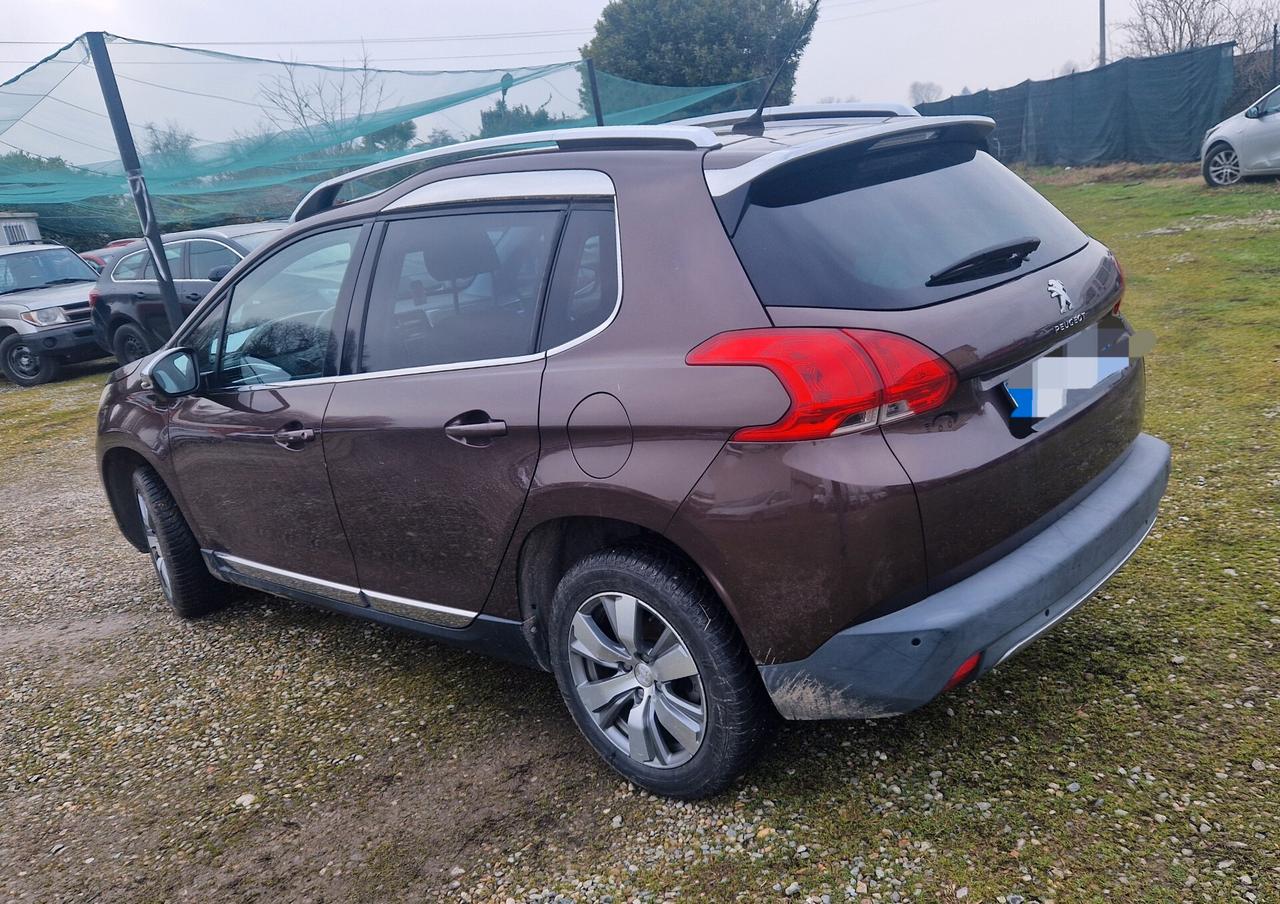 Peugeot 2008 1.2 VTi 82CV Allure