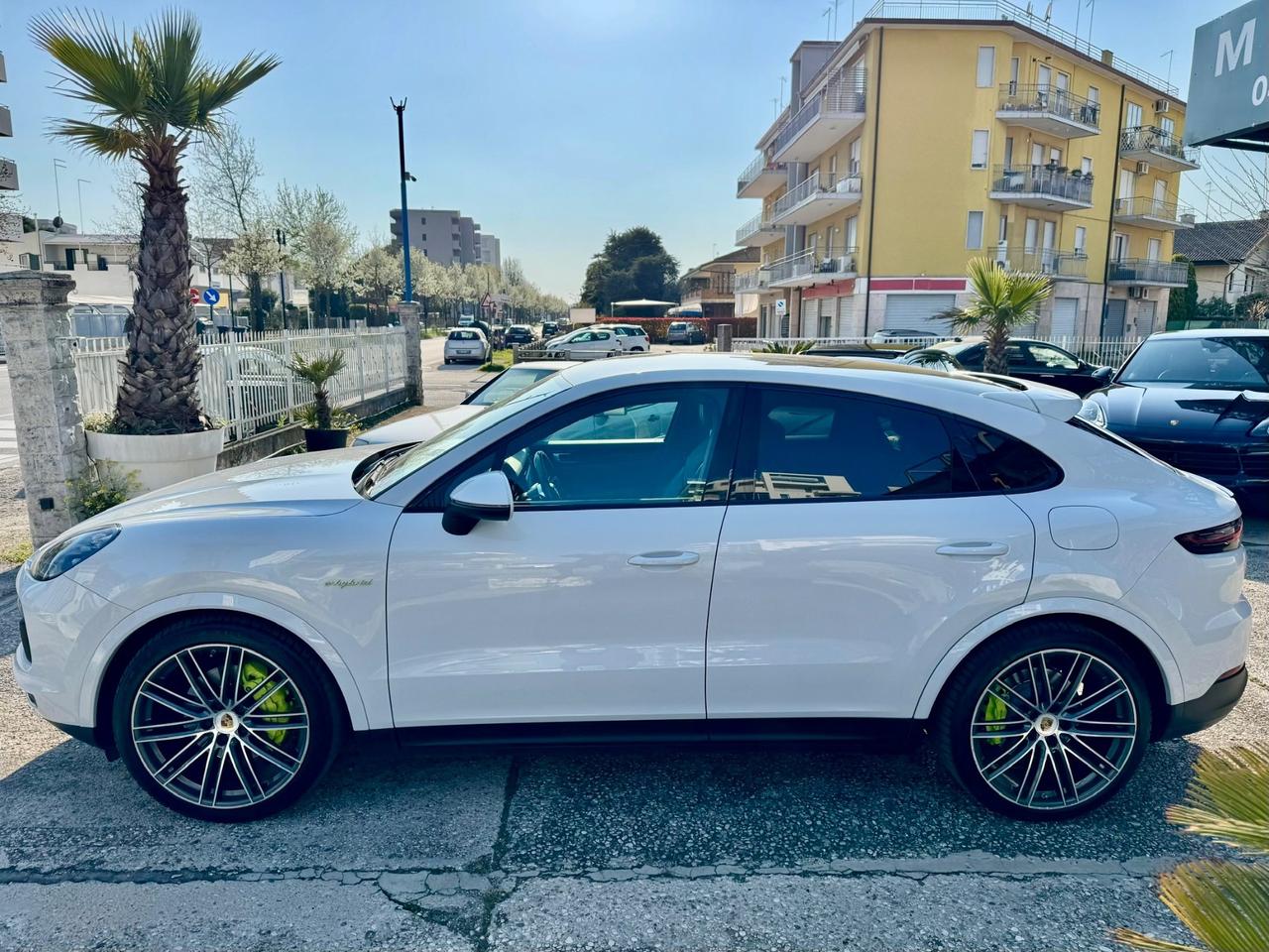 PORSCHE CAYENNE 3.0 462cv E-HYBRID FULL (PERMUTO)