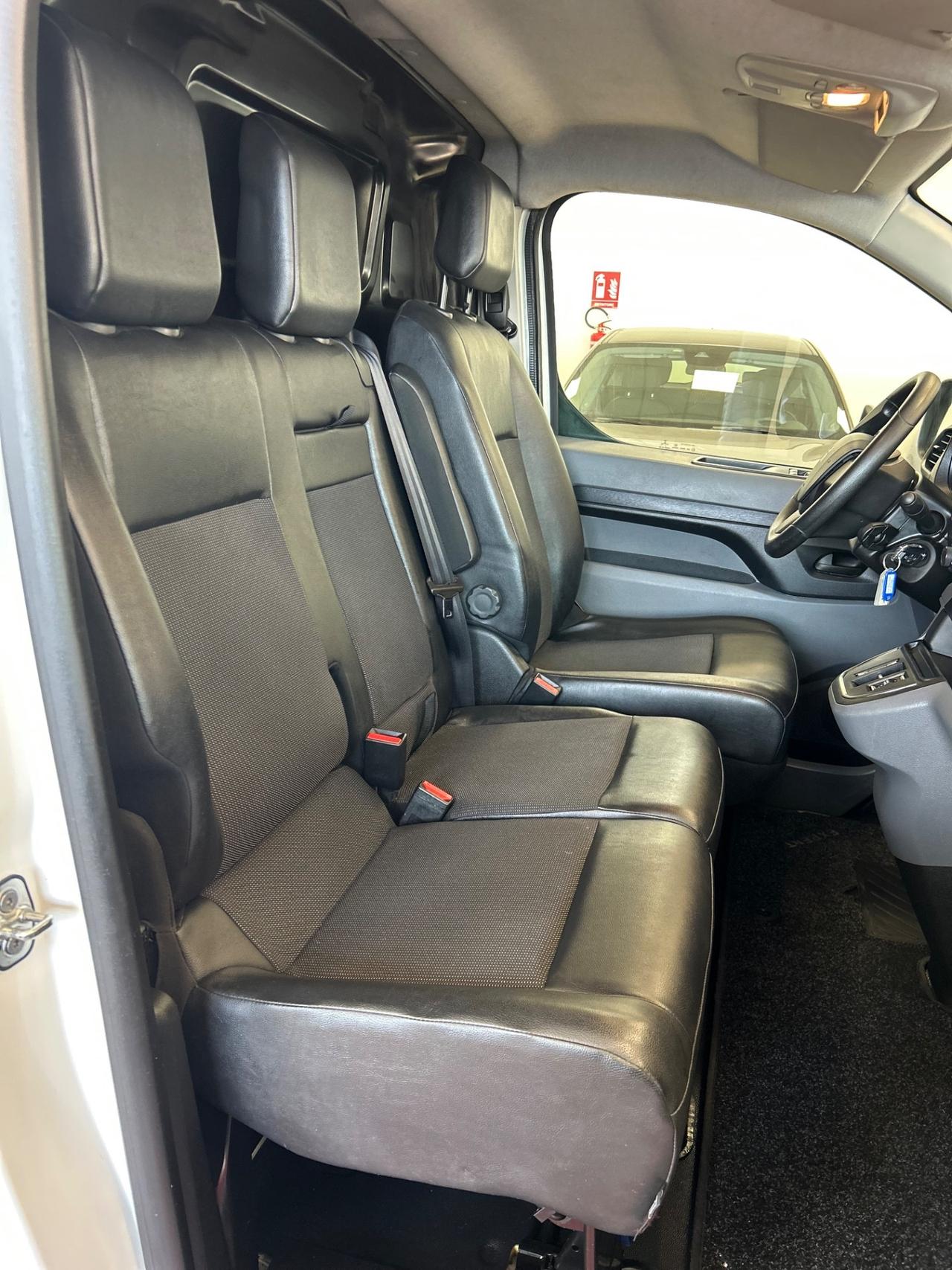 Peugeot Expert e-Expert 75kW PL-TN Furgone Pro Standard