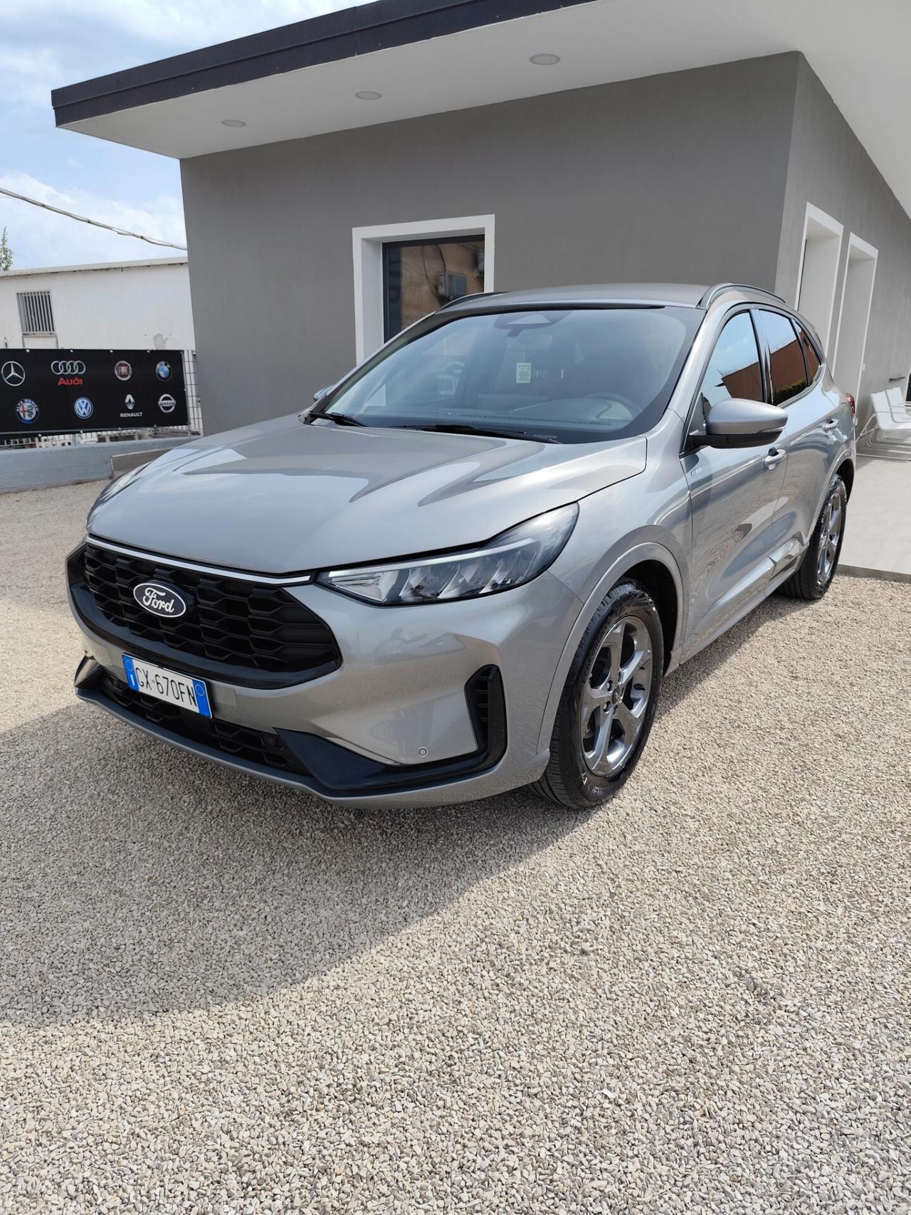 Ford Kuga 2.5 Full Hybrid 180 CV CVT 2WD ST-Line X