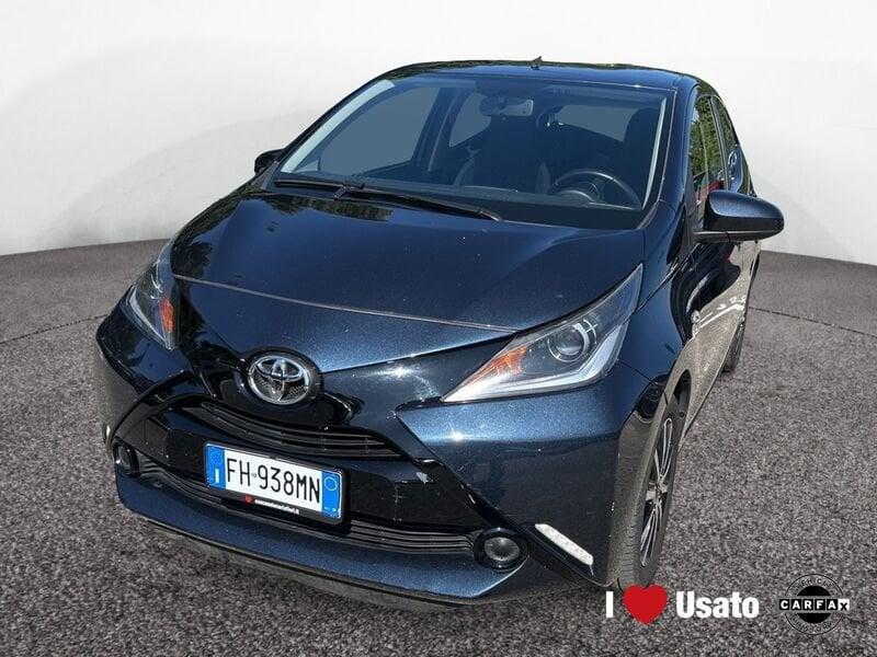Toyota Aygo II 5p 1.0 x-play my15