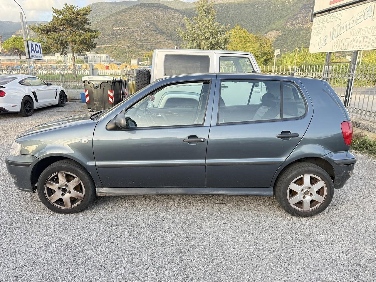 vw polo 1.1 tdi 5 PORTE adatta neopatentati
