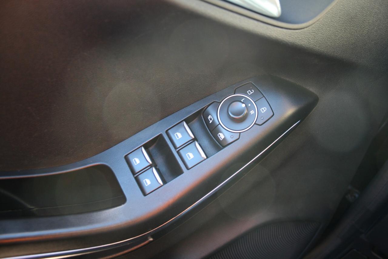 Ford Puma 1.0 EcoBoost Hybrid 125 CV S&S ST-Line