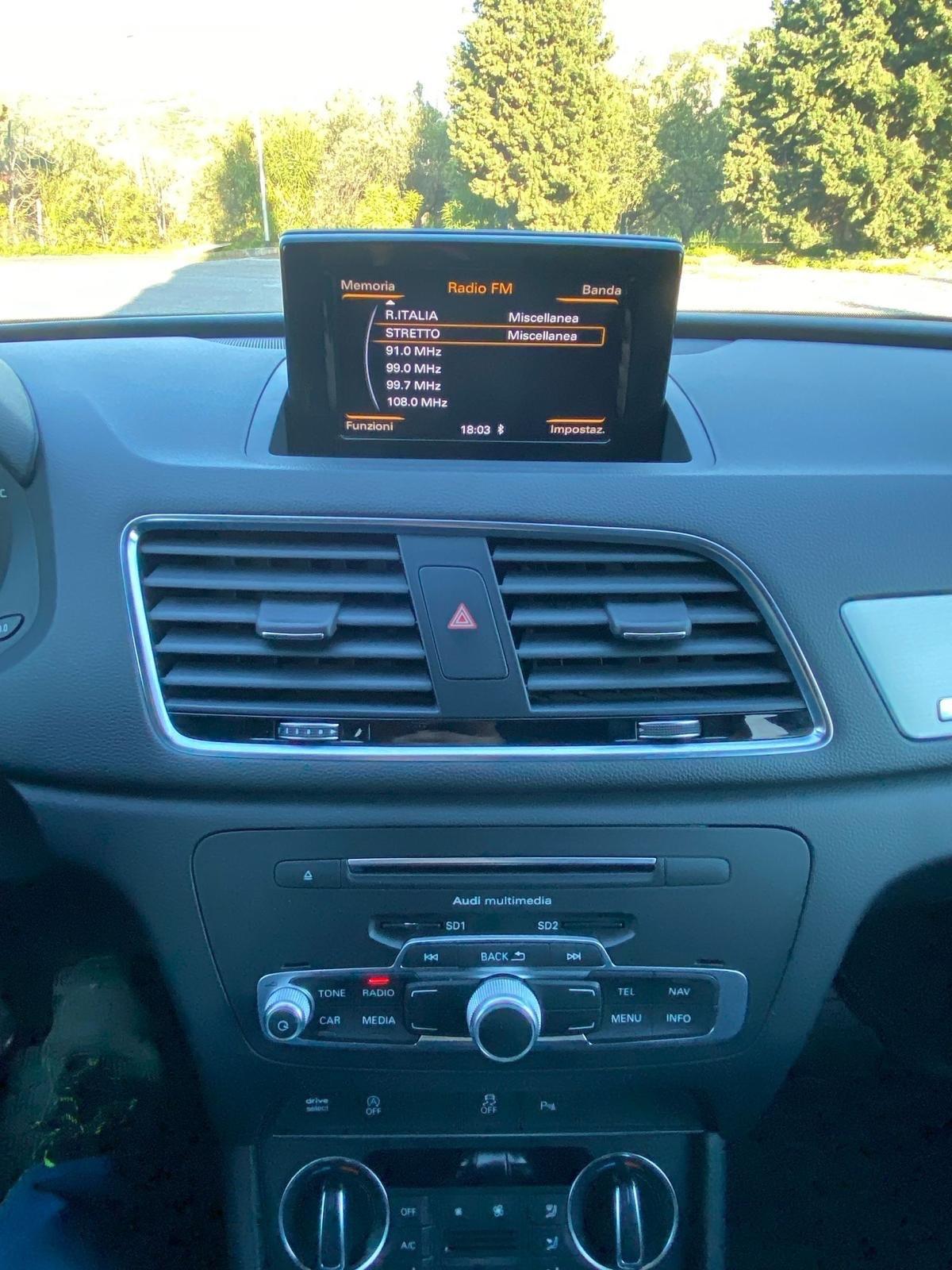 Audi Q3 2.0 tdi sline