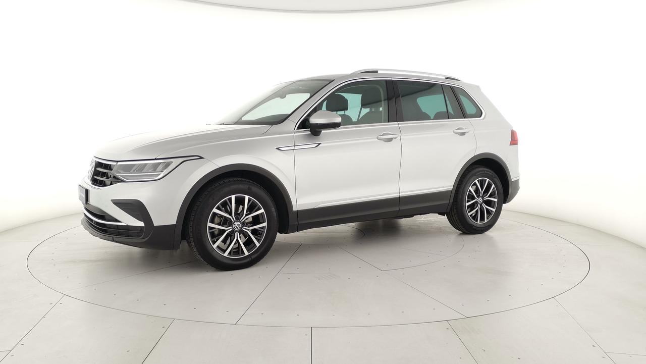 VOLKSWAGEN Tiguan II 2021 - Tiguan 2.0 tdi Life 122cv