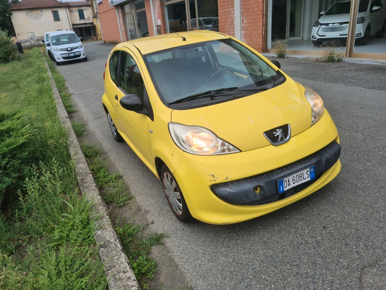 Peugeot 107 1.0 68CV 3p. Plaisir