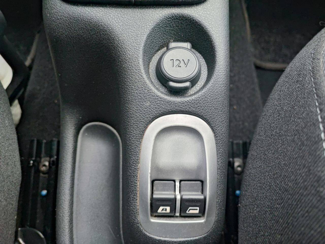 Peugeot 206 Plus 1.1 60CV 5p. Urban ECO GPL