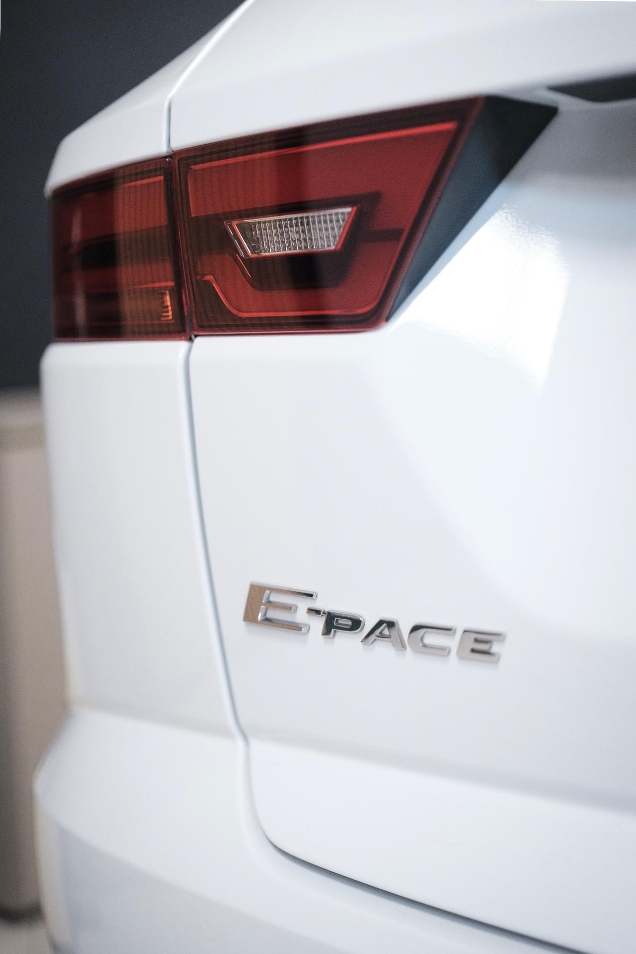 Jaguar E-Pace 2.0D I4 163 CV AWD Auto R-Dynamic HSE