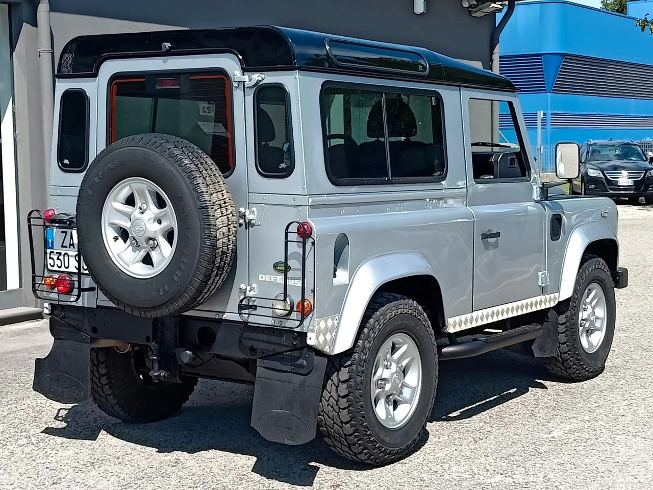 Land Rover Defender 90 2.4 TD4 Station Wagon SE