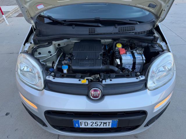 FIAT Panda 1.2 LOUNGE+TELEFONO+VOLANTE MULTIFUNZIONE+5POSTI