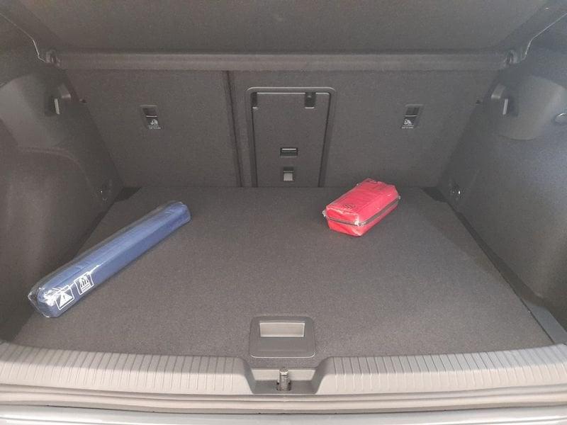 Volkswagen Golf 1.5 eTSI ACT 110kW R-Line Plus DSG