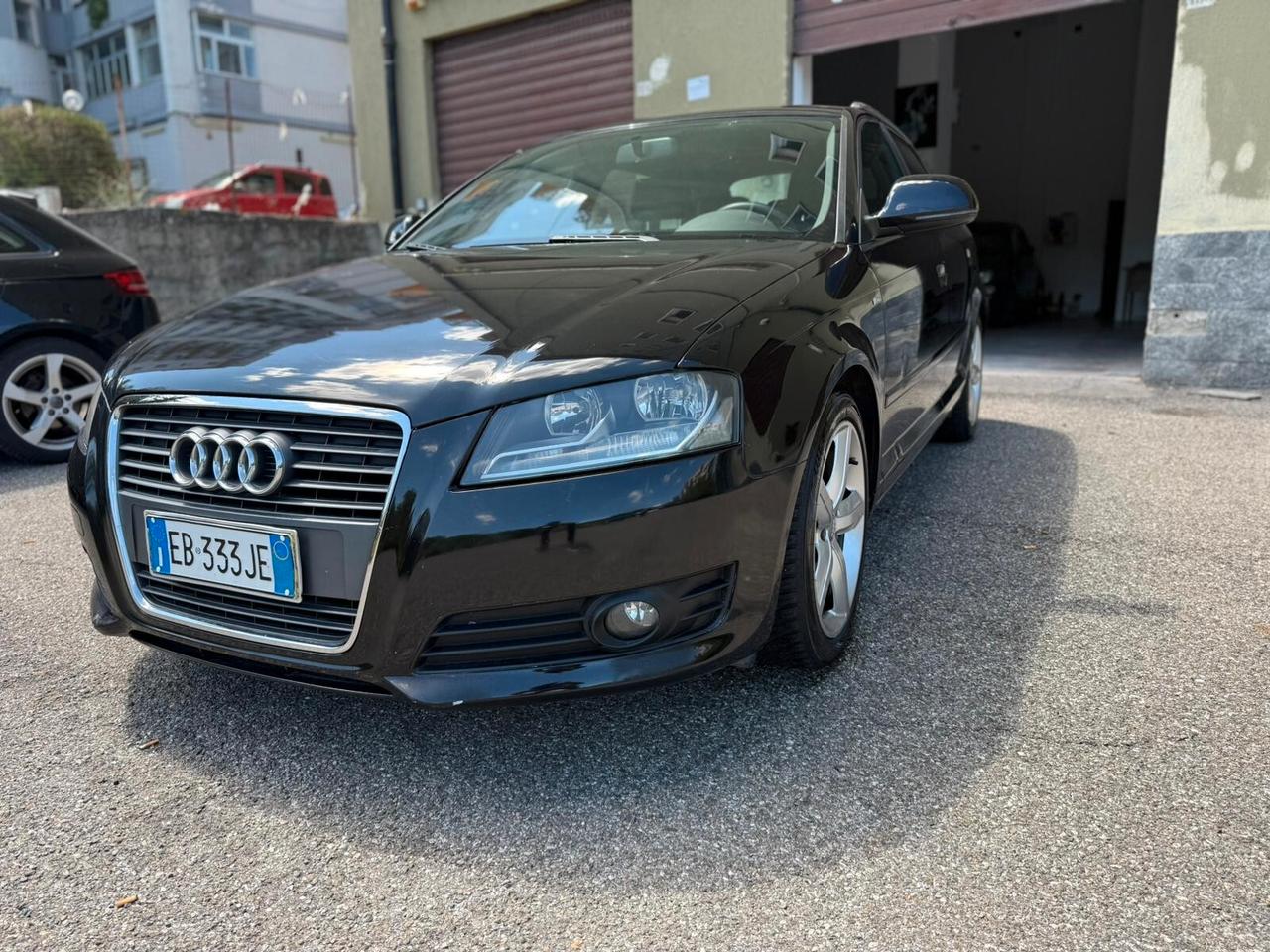 Audi A3 SPB 1.6 TDI 105 CV CR Ambition