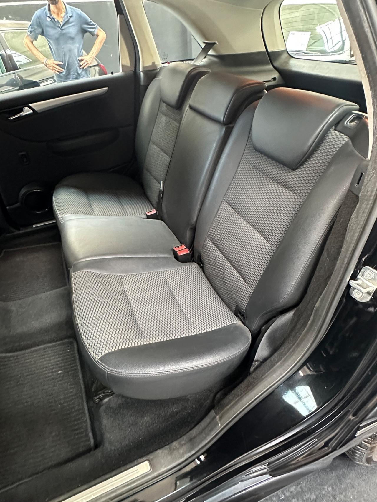 Mercedes-benz B 180 BlueEFFICIENCY Premium