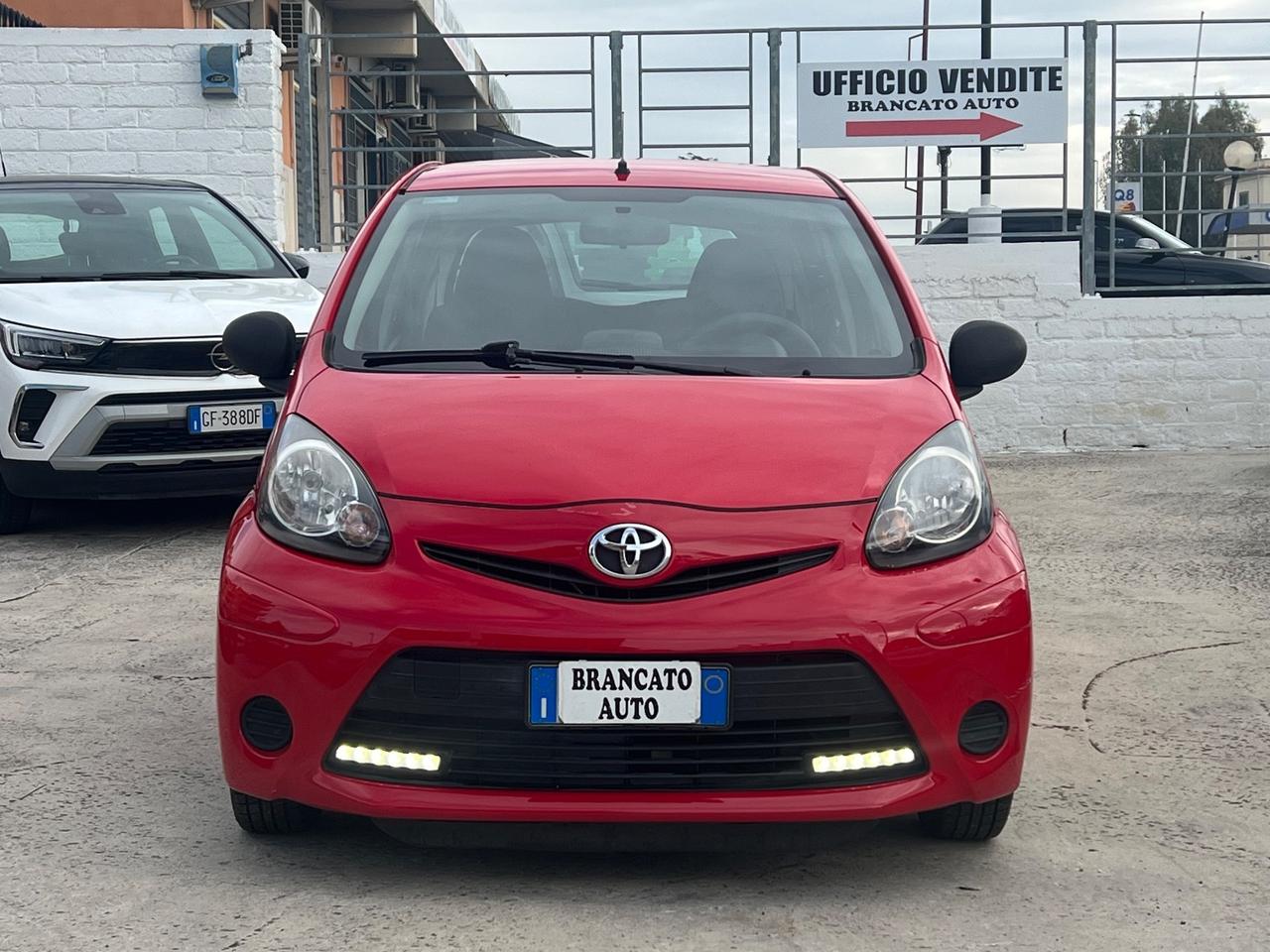 Toyota Aygo 1.0 12V VVT-i 5 porte Active Connect
