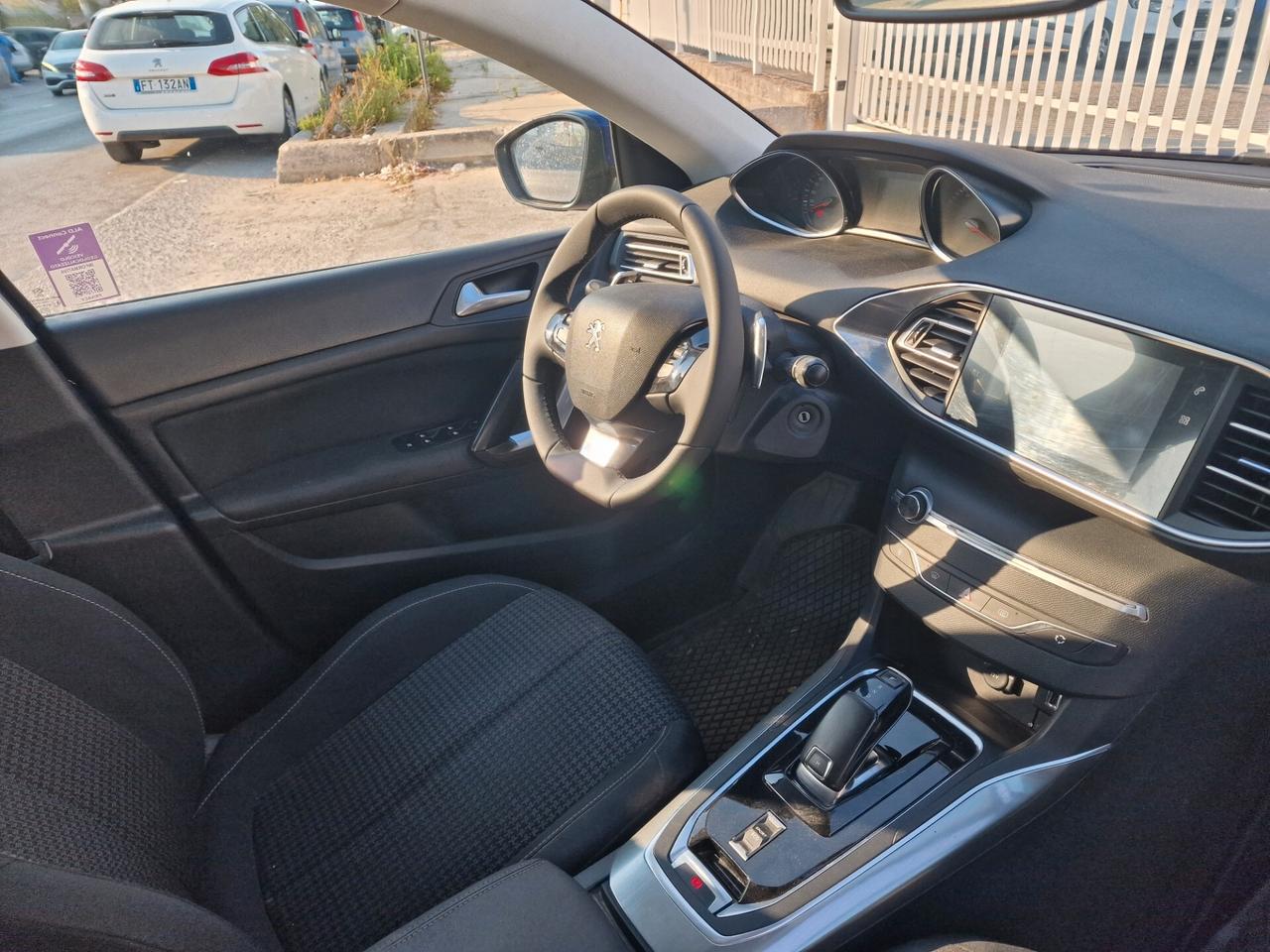 Peugeot 308 BlueHDi 130 EAT8 SW Business 2019
