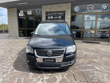 Volkswagen Touran 1.4 16V TSI 150CV Trendline Ecofuel 7 POSTI