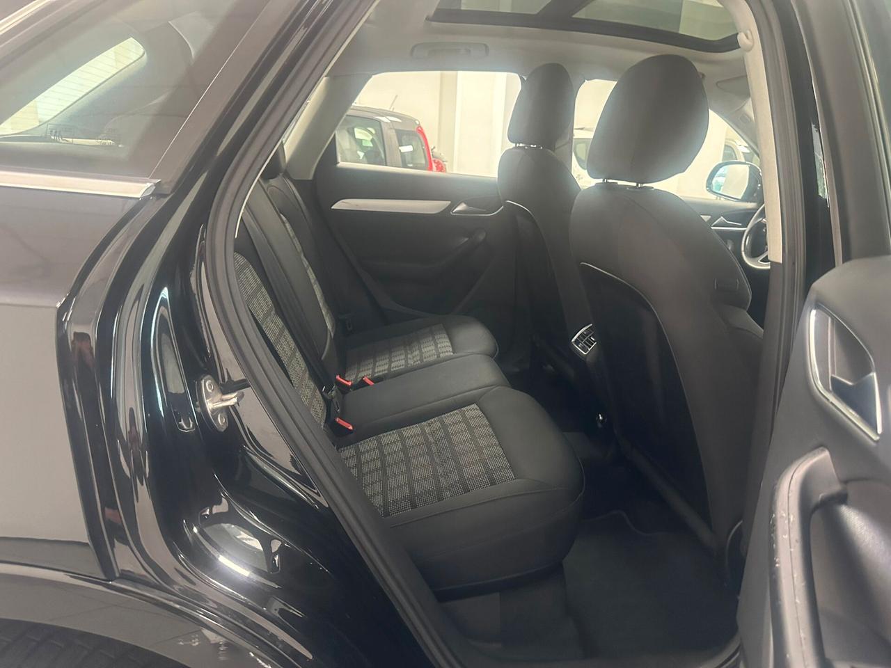 Audi Q3 2.0 TDI 150 CV quattro edition Sport