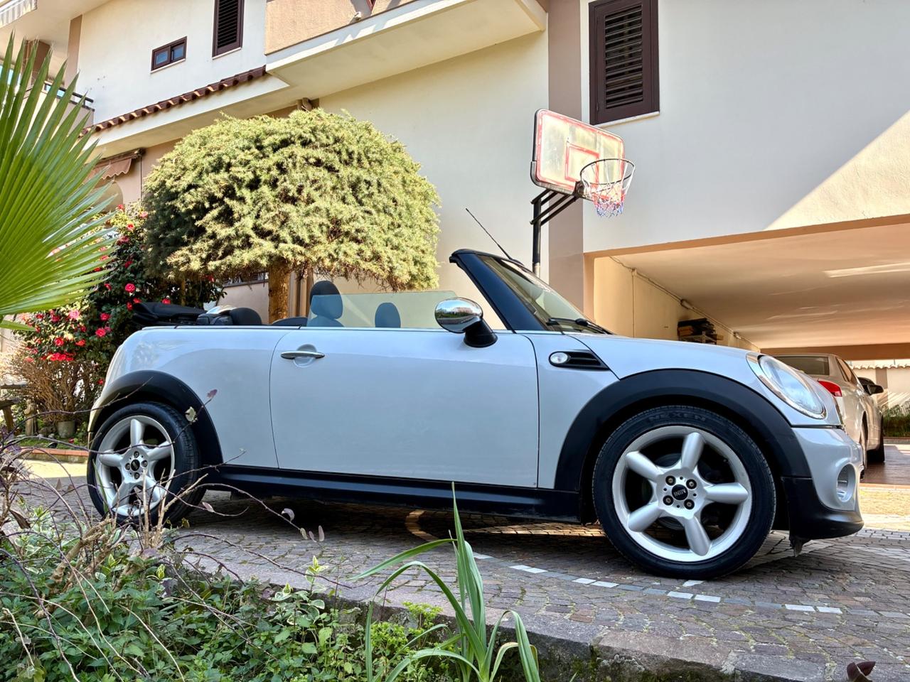 Mini 1.6 16V Cooper D Cabrio