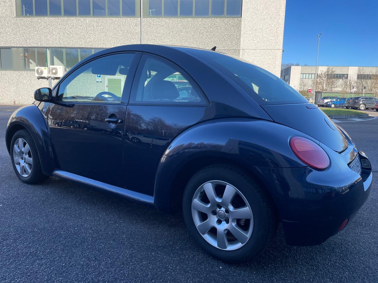 Volkswagen New Beetle 1.6*Neopatentati*Tenuta benissimo *