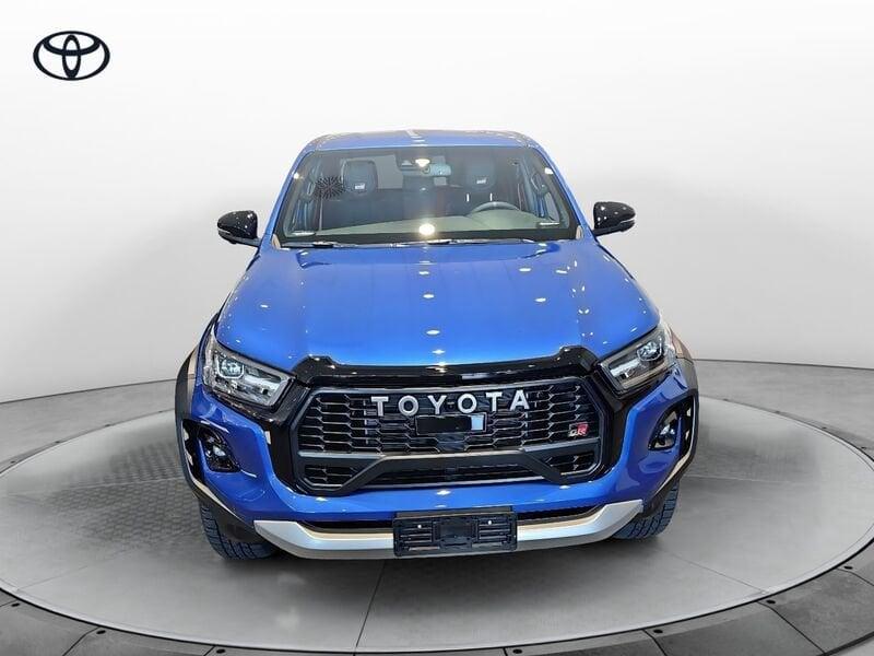 Toyota Hilux 2.8 D-4D A/T 4WD 4 porte Double Cab GR SPORT