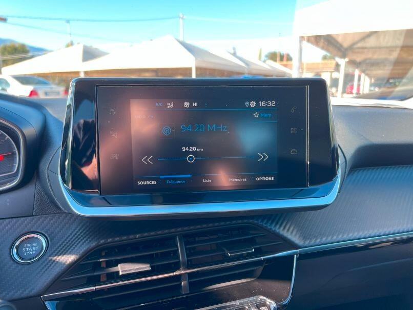 Peugeot 2008 BlueHDi 110 S&S Allure Pack