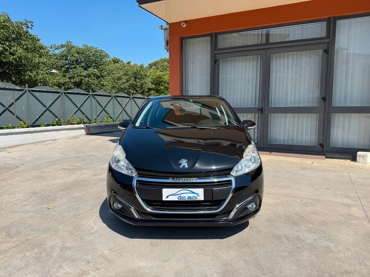 Peugeot 208 Peugeut BlueHDi 75 5 porte Allure