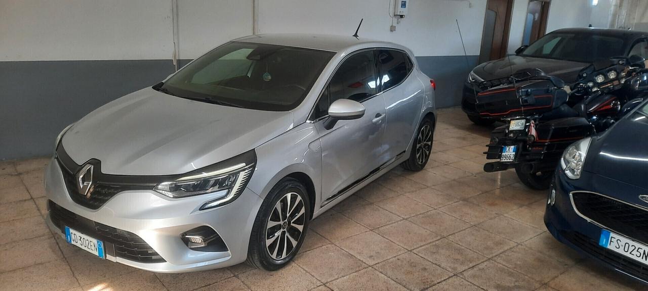 Renault Clio Blue dCi 85 CV 5 porte anno 2020
