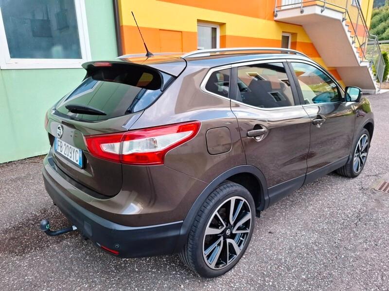 Nissan Qashqai 1.6 dCi 130cv 4WD GANCIO TRAINO