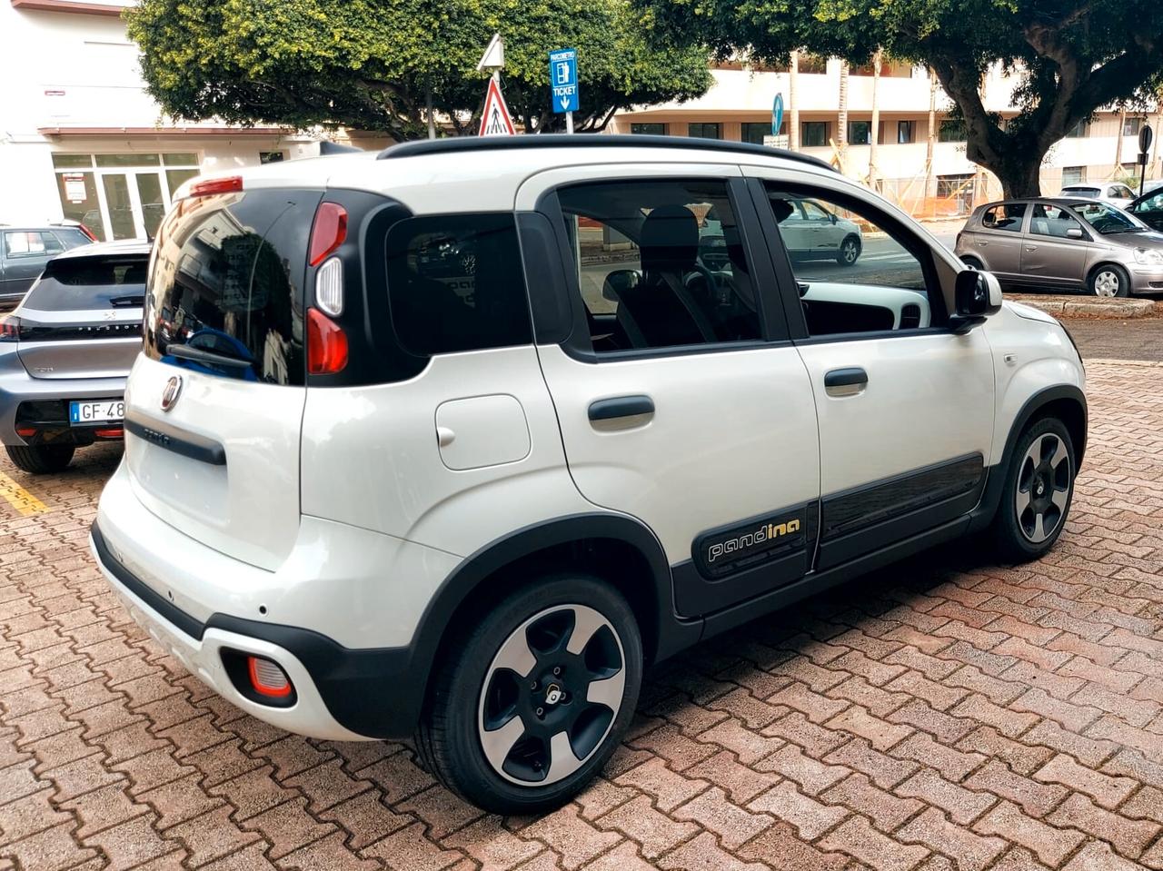 Fiat Panda Cross "PANDINA" 1.0 FireFly S&S Hybrid