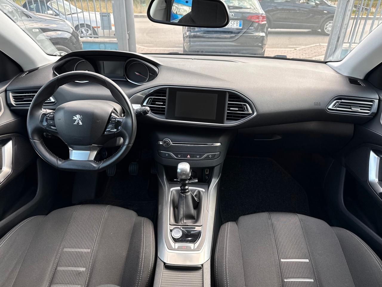 308 1.6 DIESEL 2014 197.000KM-FULL OPTIONAL