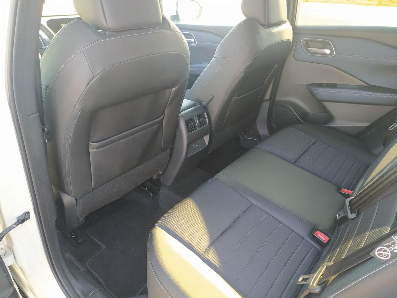 Nissan Qashqai N-Connecta 1.3 DIG-T MHEV #9959