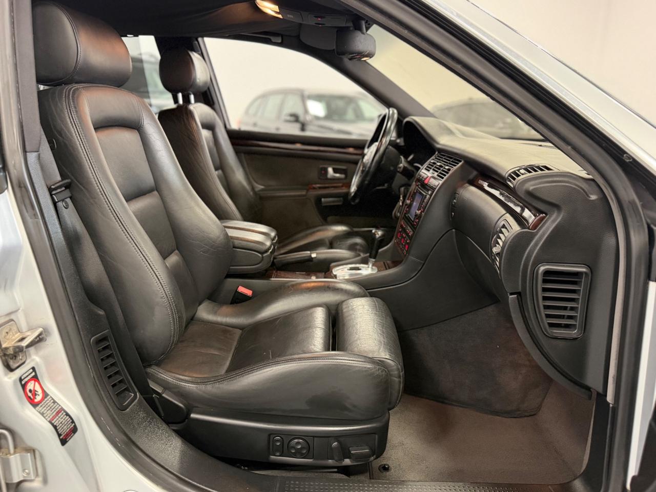 Audi S8 4.2 V8 40V cat quattro 360cv 135000 km